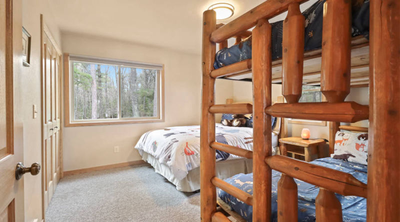 Lake Rest Resort 227